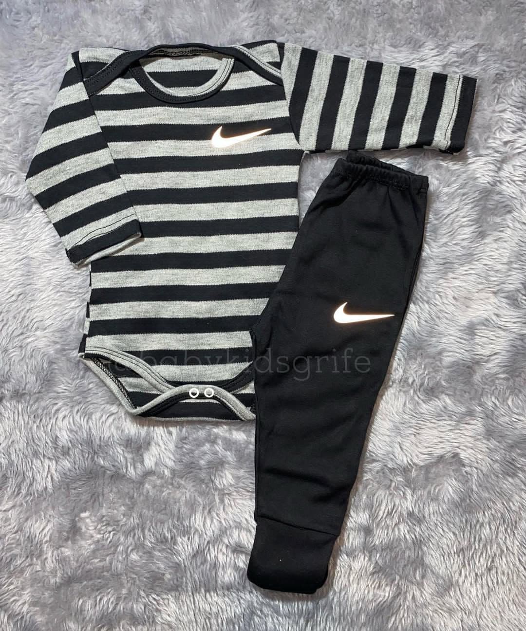 Conjunto body + calça